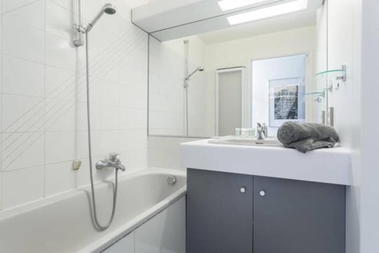 Modern Studio Apt W/Balcony/Port Views/Nr Old Town Αντίμπ Εξωτερικό φωτογραφία